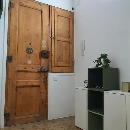 Apartment Opening Doors Miro Park Barcelona
