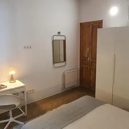 Apartment Opening Doors Miro Park