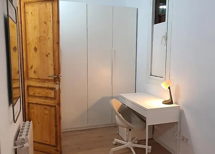 Miro Park Centrico 5pax Apartmán *